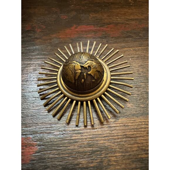 Vintage Jan Michaels Atomic Starburst Globe Brooch 2.25" Dia - Picture 2 of 3